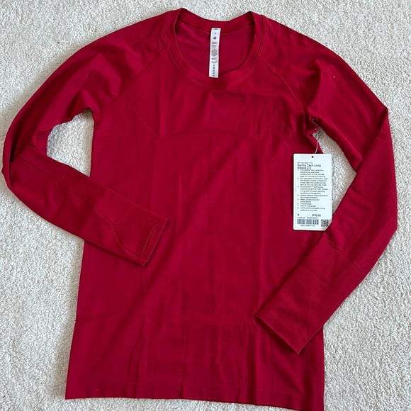 lululemon athletica Tops - Lululemon Swiftly Tech Long Sleeve 2.0-NWT!!